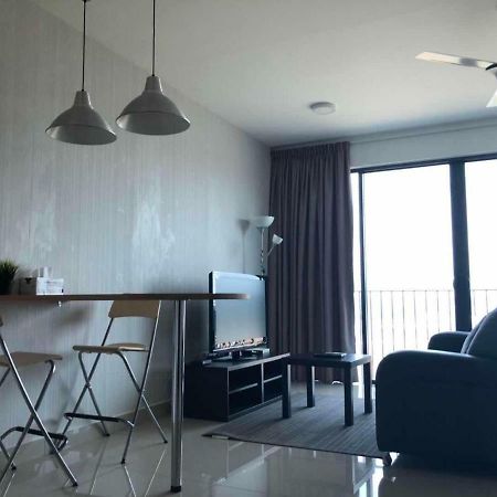 Vivian'S Studio Trefoil Setia Alam Shah Alam Dış mekan fotoğraf