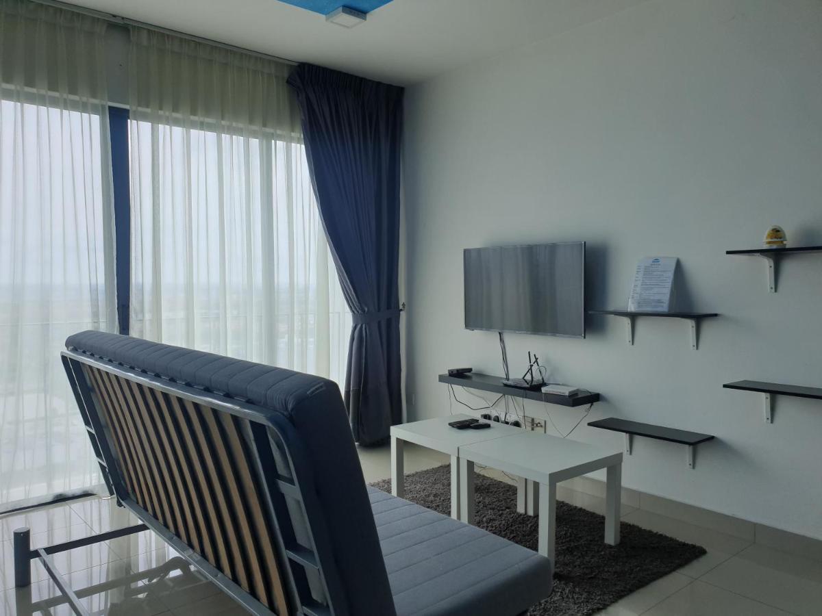 Vivian'S Studio Trefoil Setia Alam Shah Alam Dış mekan fotoğraf