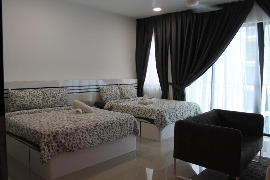 Vivian'S Studio Trefoil Setia Alam Shah Alam Dış mekan fotoğraf
