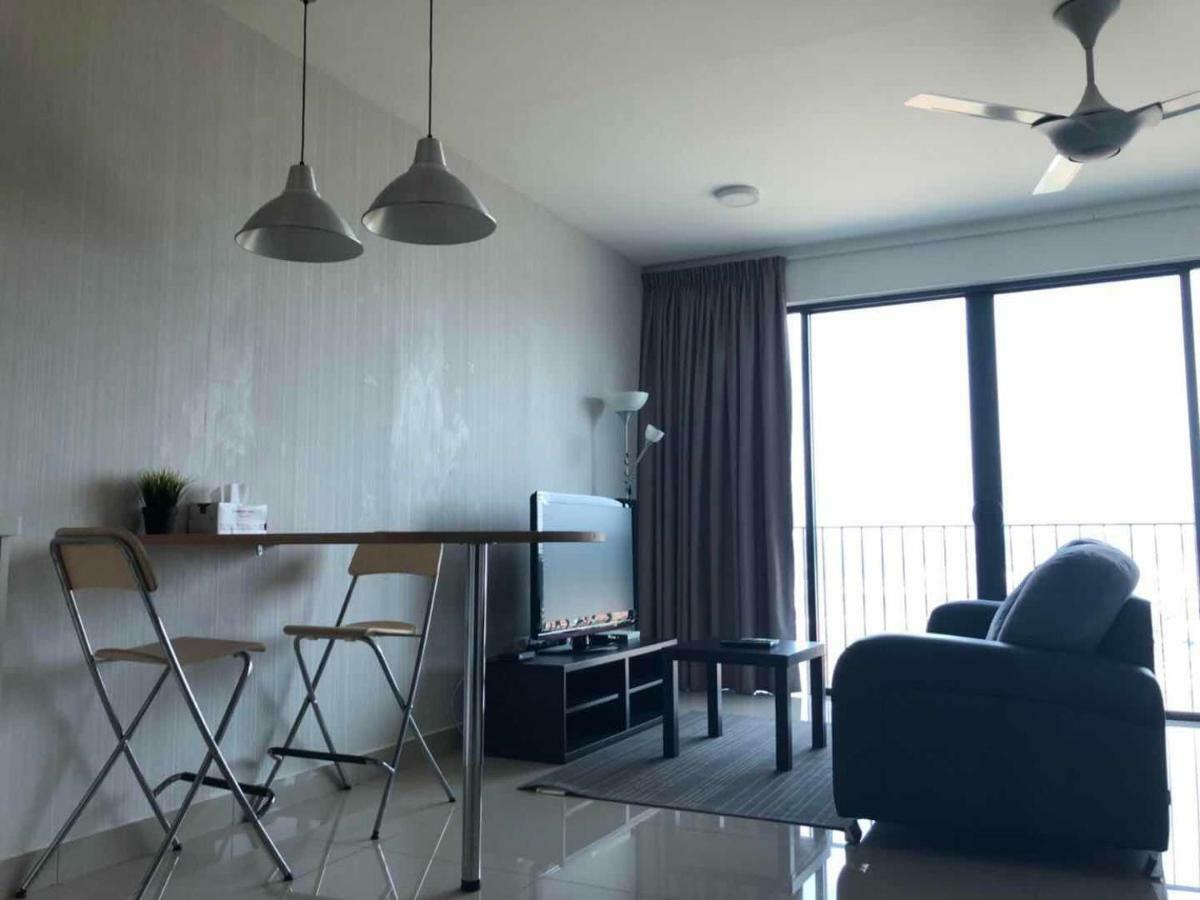 Vivian'S Studio Trefoil Setia Alam Shah Alam Dış mekan fotoğraf